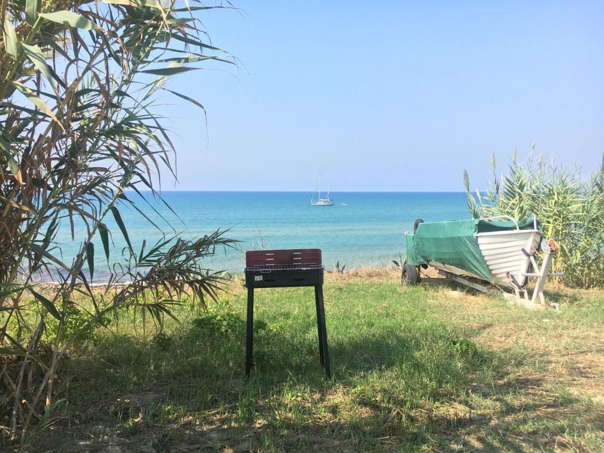 Vila Covo Dei Marinai Cava dʼAliga Exteriér fotografie